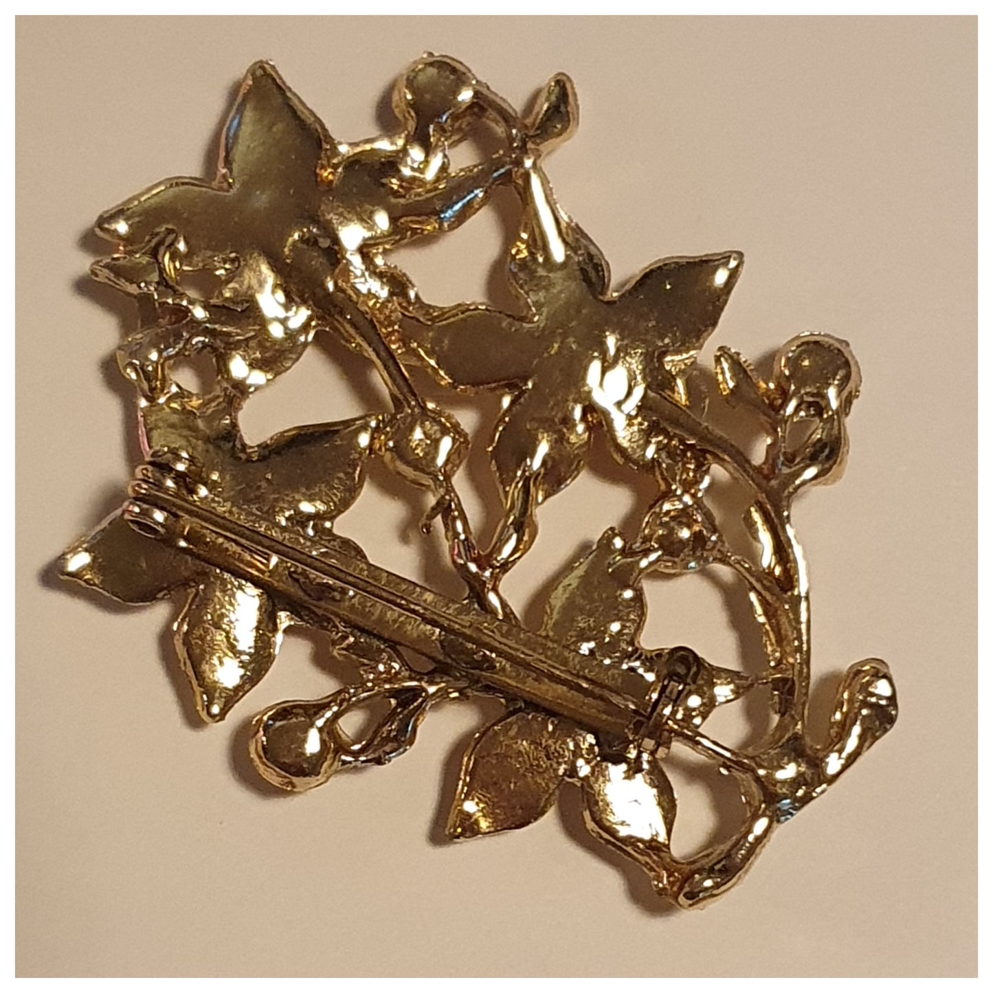 FAUX RUBY FLOWERS WITH PAINTED PINK PETALS BROOCH