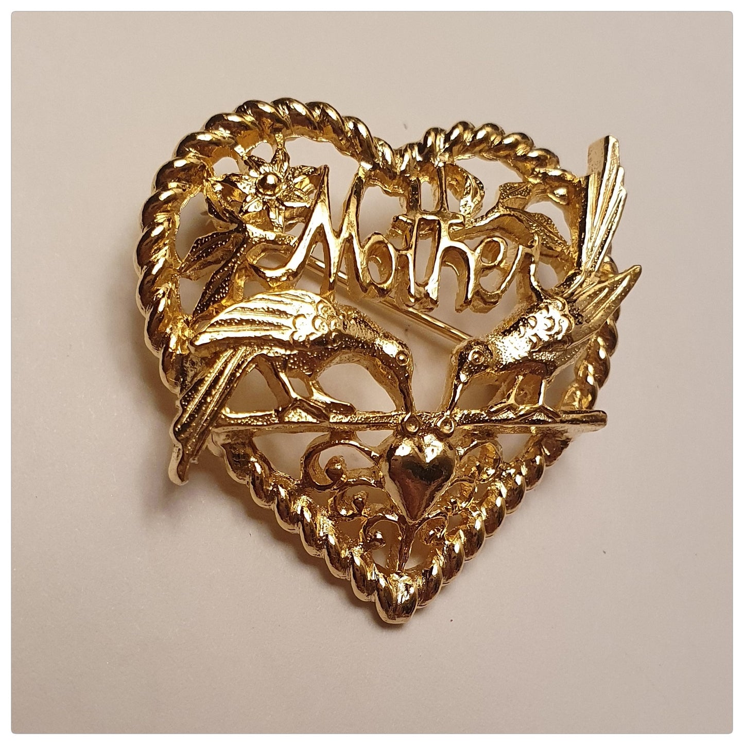 1980s MOTHER HEART BROOCH