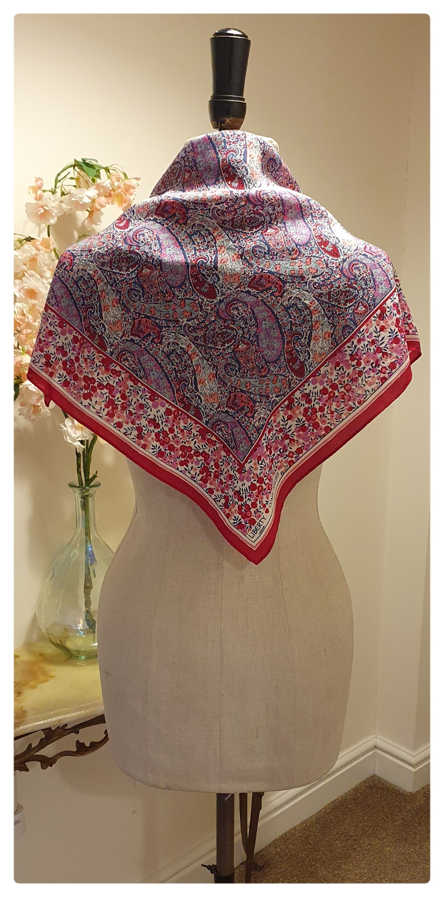 LIBERTY LIMITED EDITION  COMIC RELIEF SILK SCARF