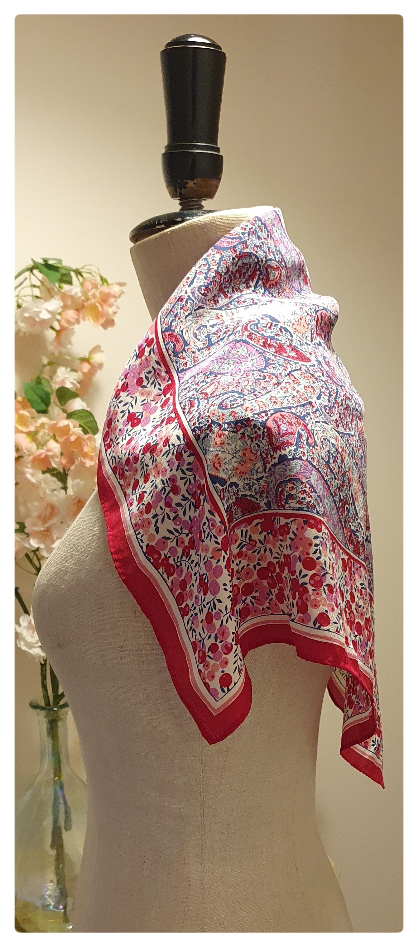 LIBERTY LIMITED EDITION  COMIC RELIEF SILK SCARF