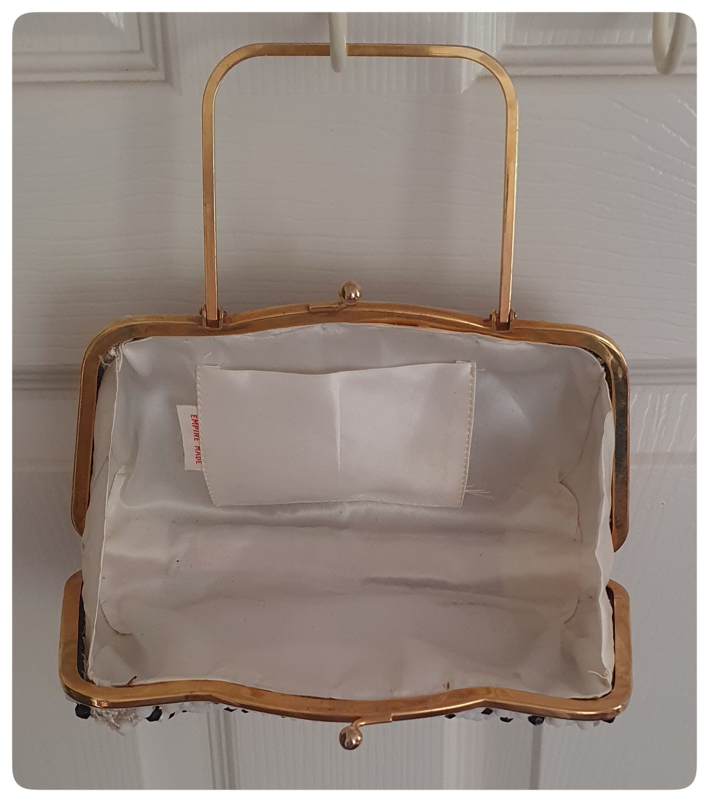 1950s EMPIRE MADE NAVY AND WHITE BEAD BAG