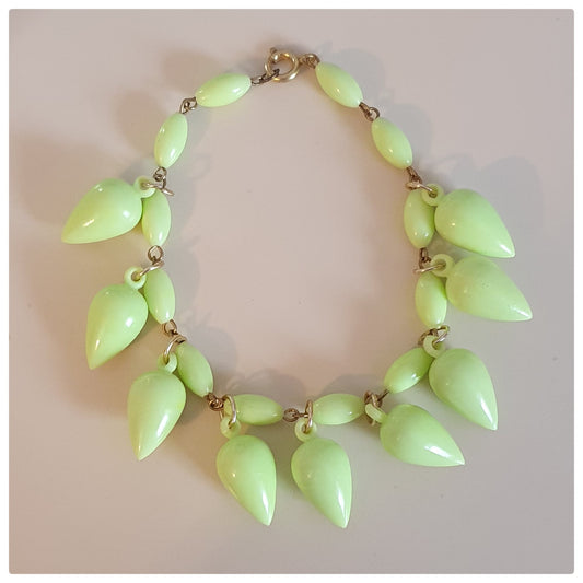1960s DEADSTOCK TEARDROP BRACELET- LIME