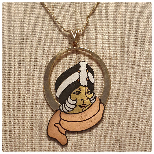 1970s CUT OUT LADY NECKLACE