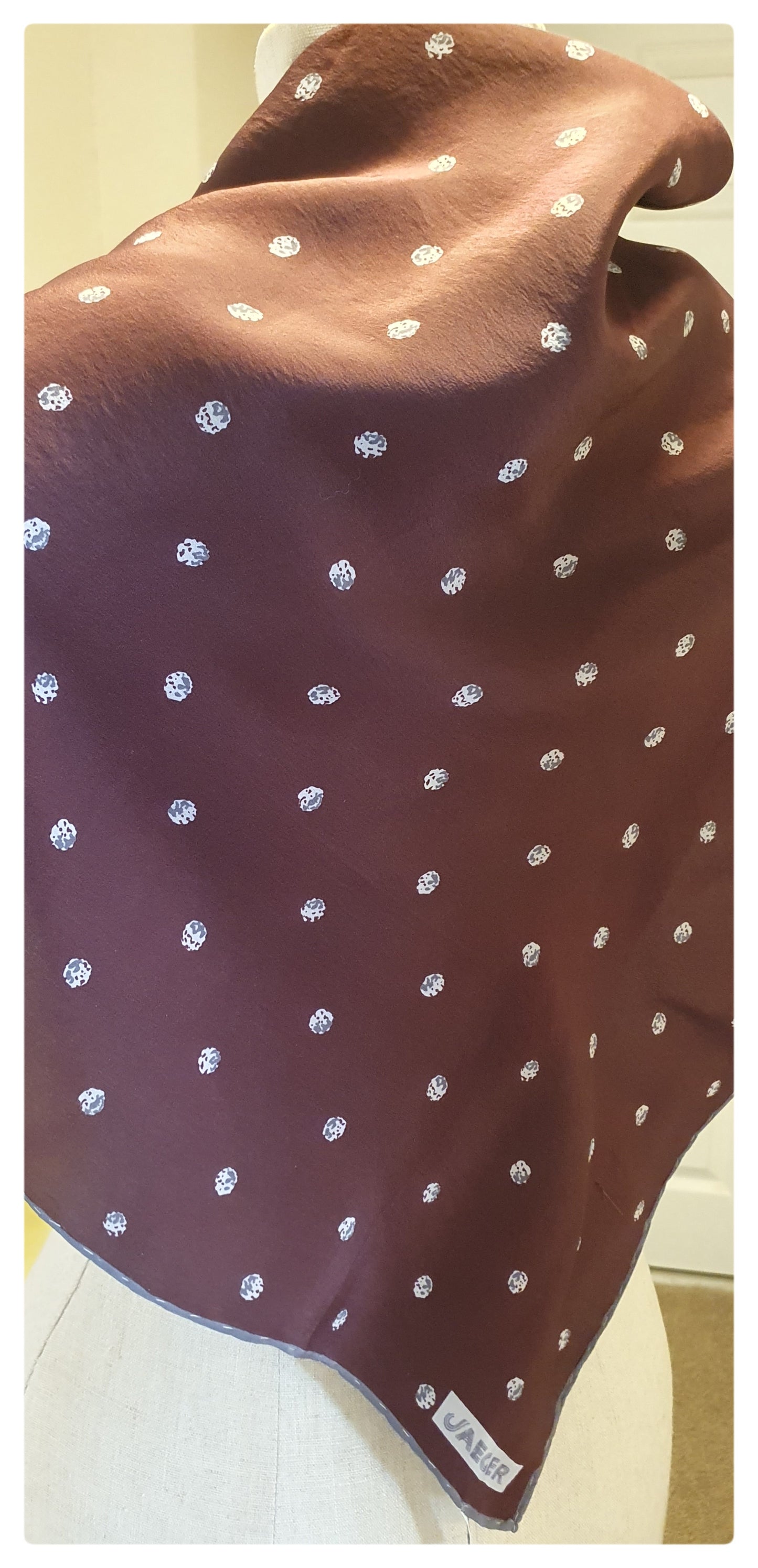 JAEGER - BURGUNDY AND SPOT SILK SCARF