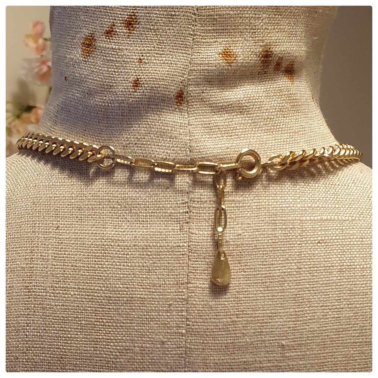 1980s UNWORN FRANK USHER NECKLACE AND EARRINGS DEMI PARURE