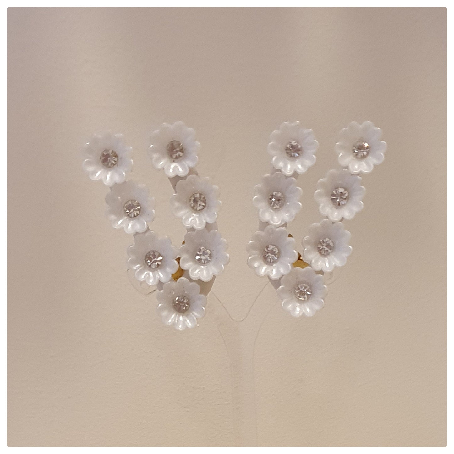 1950s WHITE LUCITE AND DIAMONTE CLIP ON EARRINGS