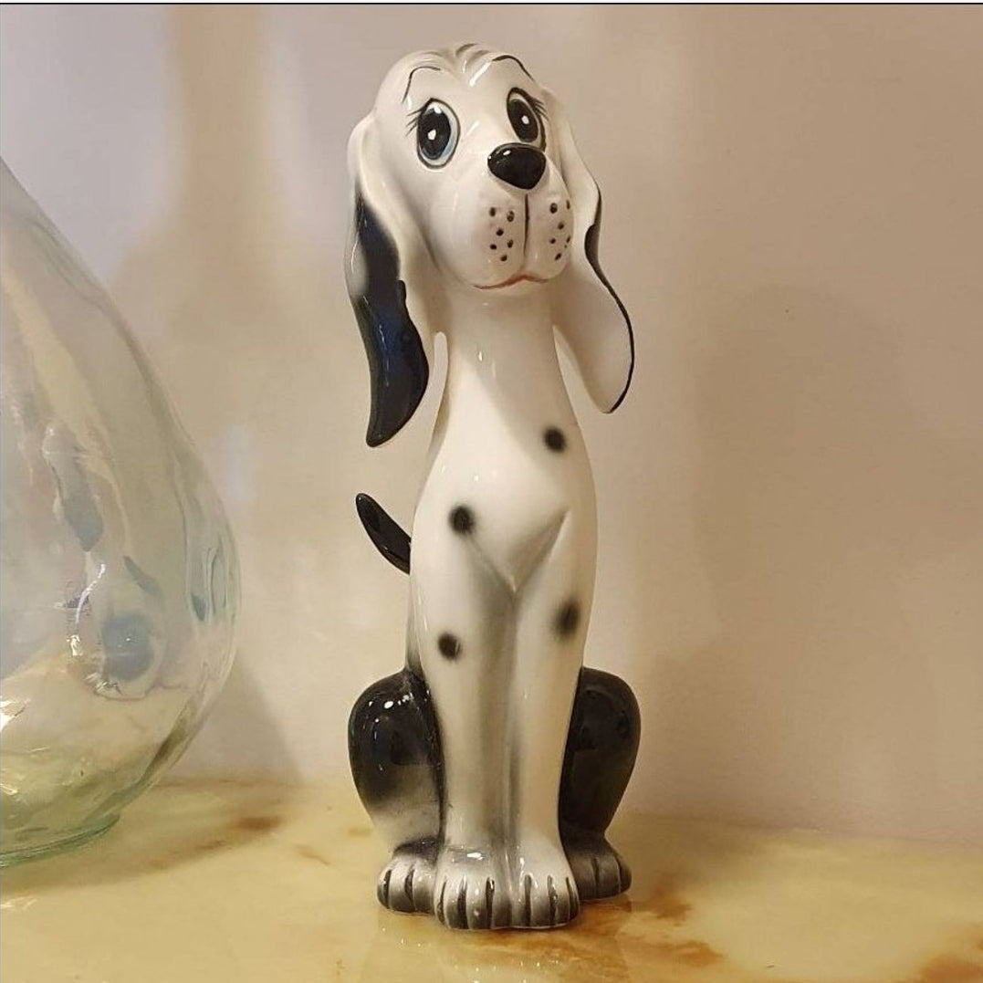 MID-CENTURY MCM BIG EYED CERAMIC BLACK AND WHITE  DOG